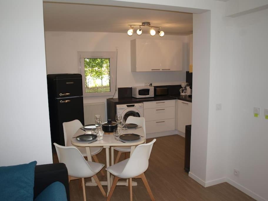 Appartement Terrasse Jardin Rive Gauche Du Port Vannes Eksteriør bilde